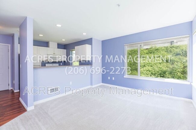 Building Photo - 524 6th Ave W Unit Apt 309