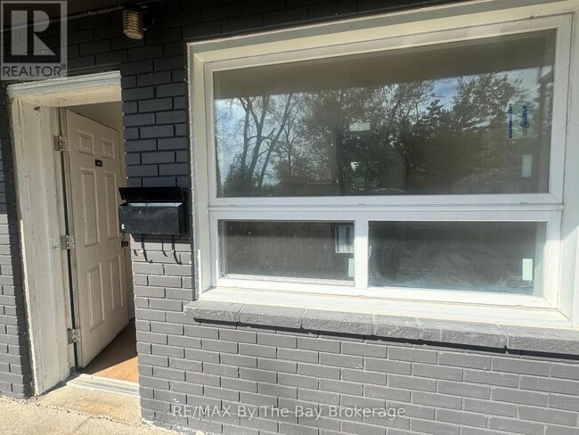 Photo - 280 River Rd E Unit A03