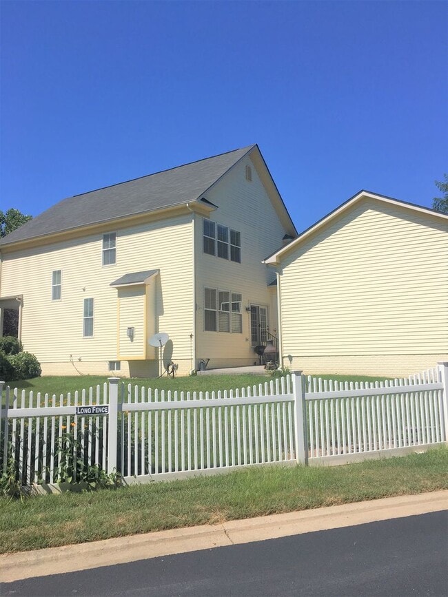 Photo - Single Family Home in Established Urbana H...