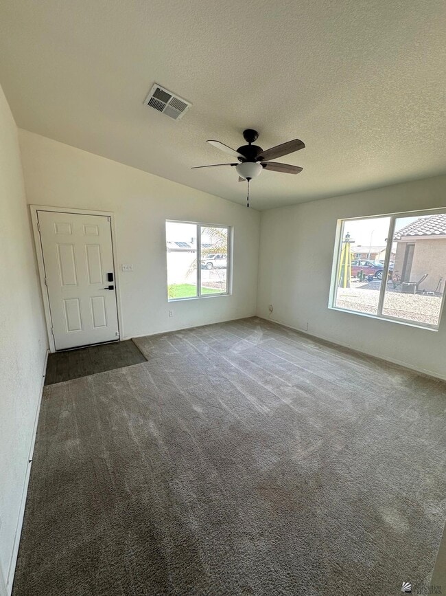 Photo - 4434 S Cedar Ave