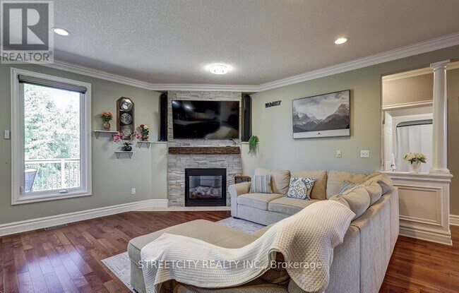 Photo - 1 McGregor Ct