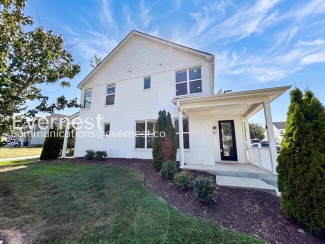 Photo - 600 Mason Ward Pl