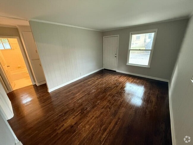 Building Photo - 622 Bixler Ave Rental