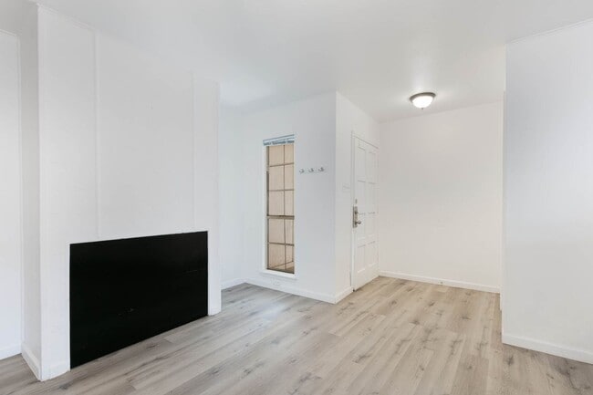 Photo - Leon Valley~Spacious 2 Bedroom~Updated Kitchen with Stainless Steel Appliances~2 Car Garage~Backyard