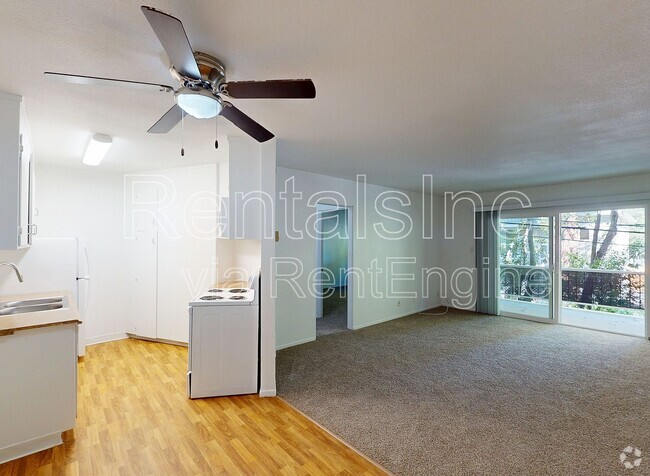 Building Photo - 1821 Lincoln Ave Unit 210 Rental