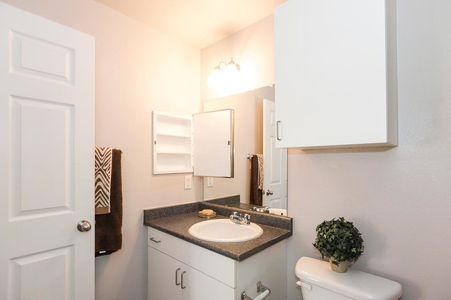 Photo - High Meadow Apartments