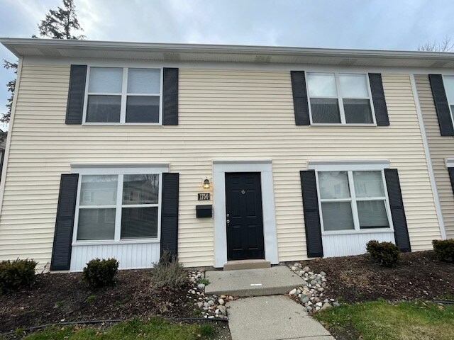 Photo - 1756 Orchard Dr