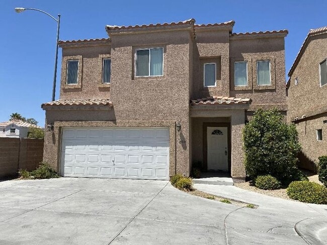 Building Photo - First Show: The first open showing is on 2/26 at 4PM. Please be prompt. We will be processing any...