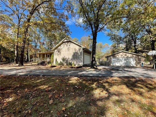 Photo - 13676 Cardinal Cir