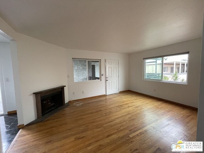 Photo - 8081 Constantine Dr Unidad 5