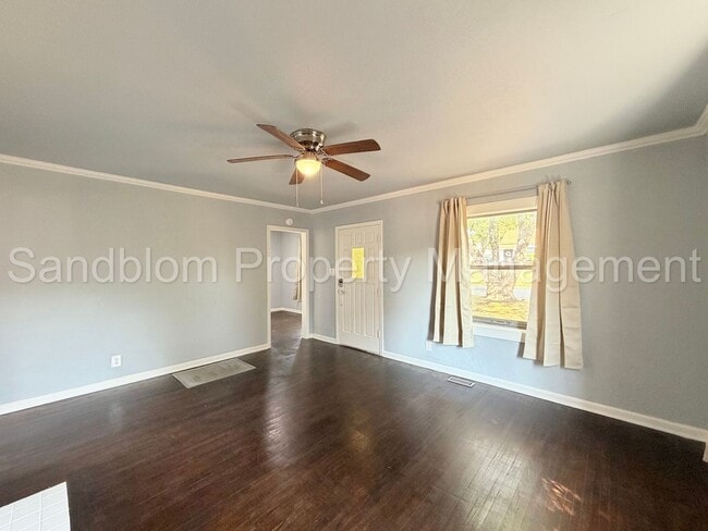 Photo - 3808 E 22nd St
