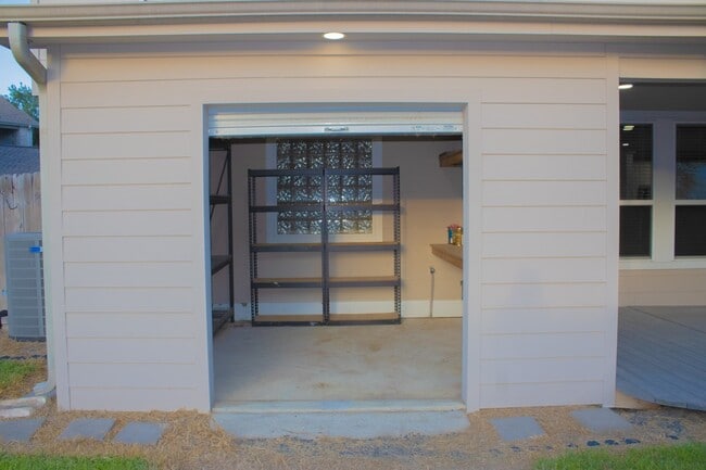 Photo - 29607 Legends Green Dr