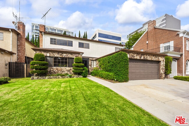 Building Photo - 6237 Warner Dr Rental