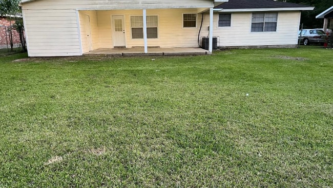 Photo - 4215 Heath Dr