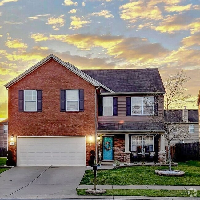 Building Photo - 3 Bedroom/2 bathroom coming soon to  Lebanon Rental