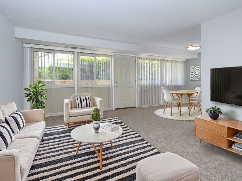 1BR, 1BA