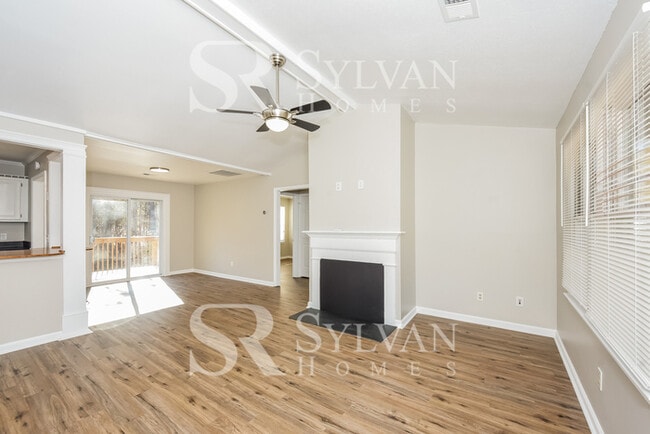 Photo - 10 Windmill Cir