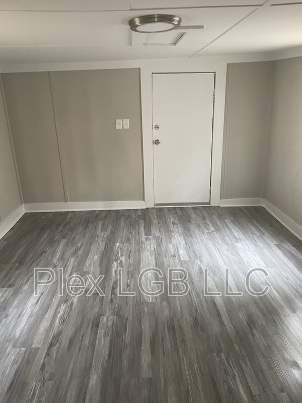 Photo - 209 Payne St