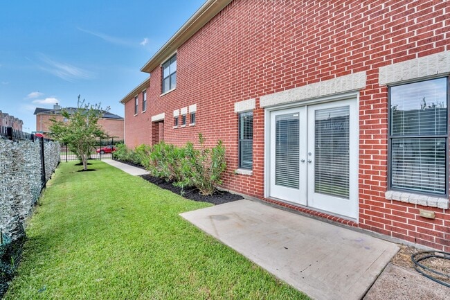 Building Photo - 3602 Link Valley Dr.