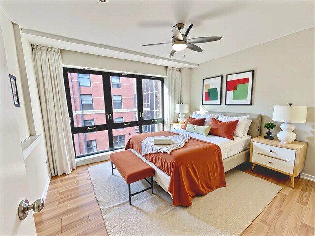Photo - 1661-1663 Washington St. Unit 303 Unit 303
