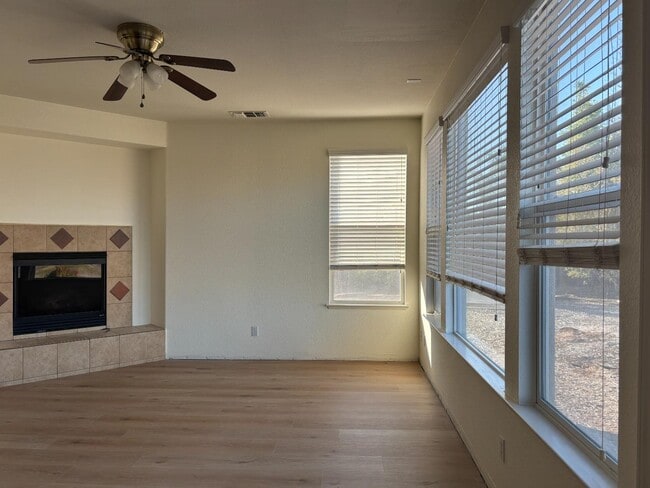 Building Photo - 3465 Keystone Loop Rental