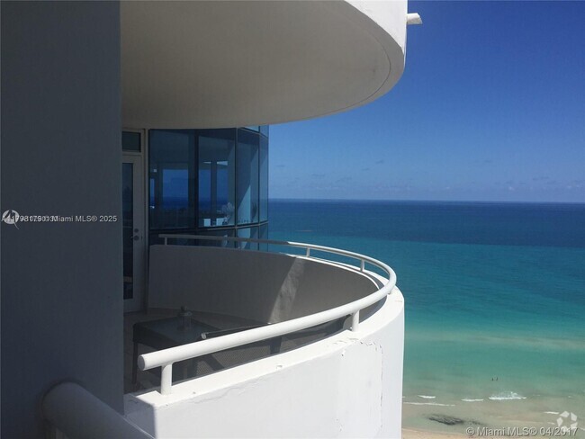 Building Photo - 6301 Collins Ave Unit 2404 Rental