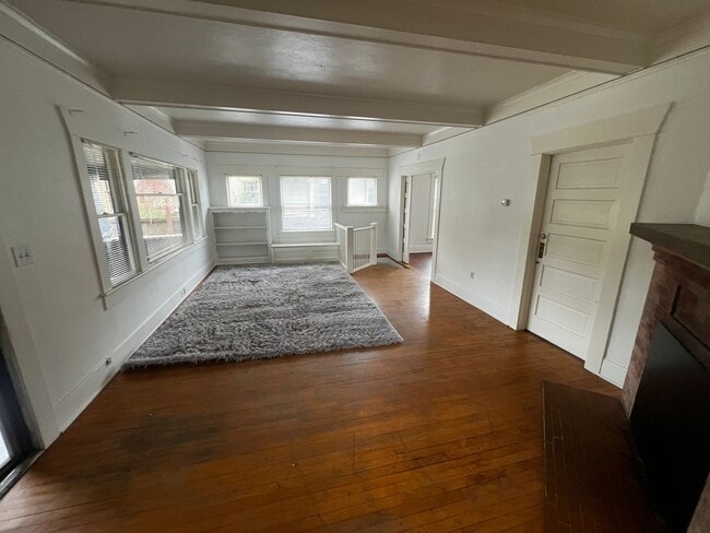 Photo - Spacious 4-Bedroom Home in an Excellent Location Near Parks, Shopping & the Fairgrounds