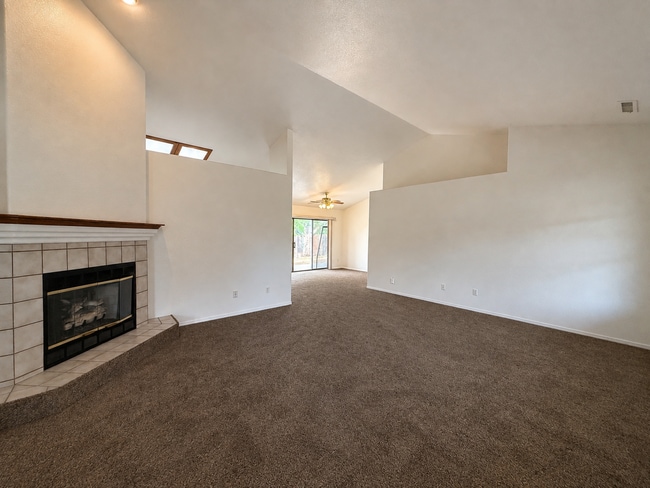 Photo - 353 Prescott Dr