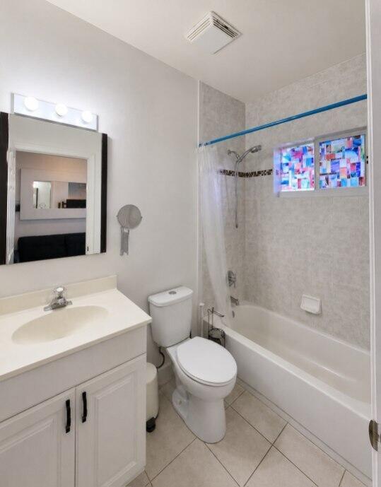 1922 Garfield St Unit 3