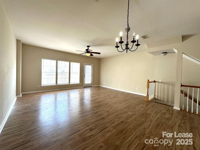 Photo - 15683 King Louis Ct