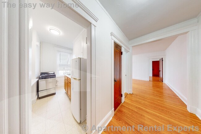 Photo - 170 Maple St Unit #207