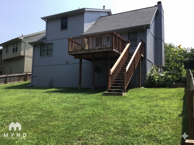 Photo - 1126 Blue Bird Ln