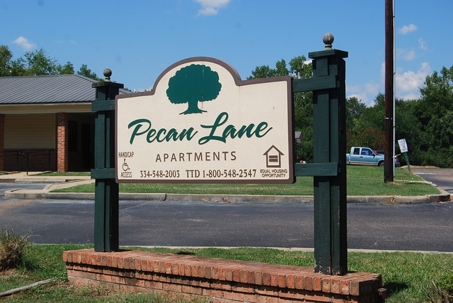 Pecan Lane - Pecan Lane Apartments