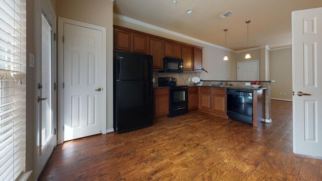 Photo - Lakeridge Townhomes #704
