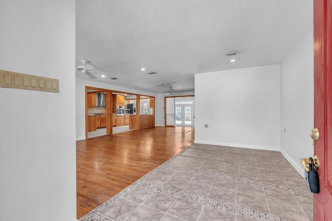 Photo - Charming 3 Bedroom w/ Large Garage & Attached Workshop!!