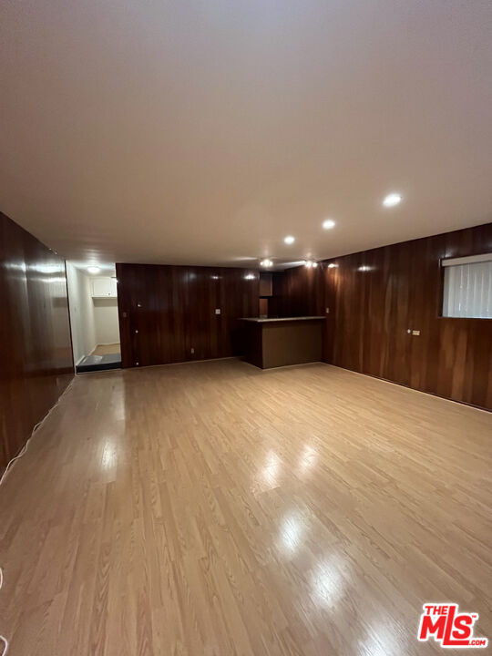 Photo - 430 S Maple Dr