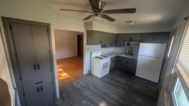 Building Photo - 7269 W Lakefield Dr Unit #4 Rental