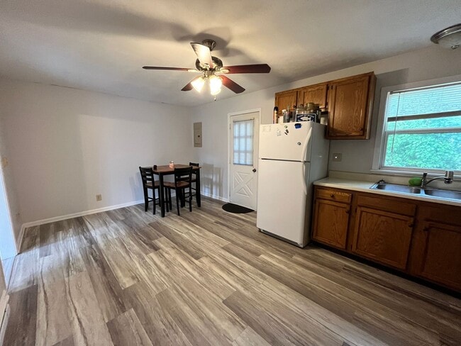 Photo - South Walnut Unit 212 S Walnut