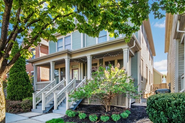 1018 Perry St Unit 10-101