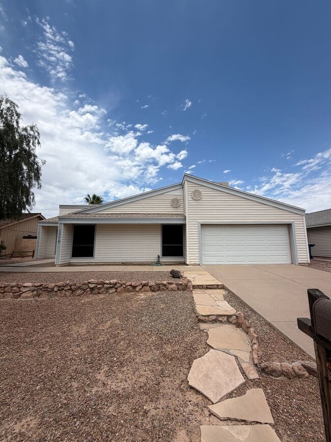 Building Photo - Spacious 3 Bed Tempe Home for Rent!