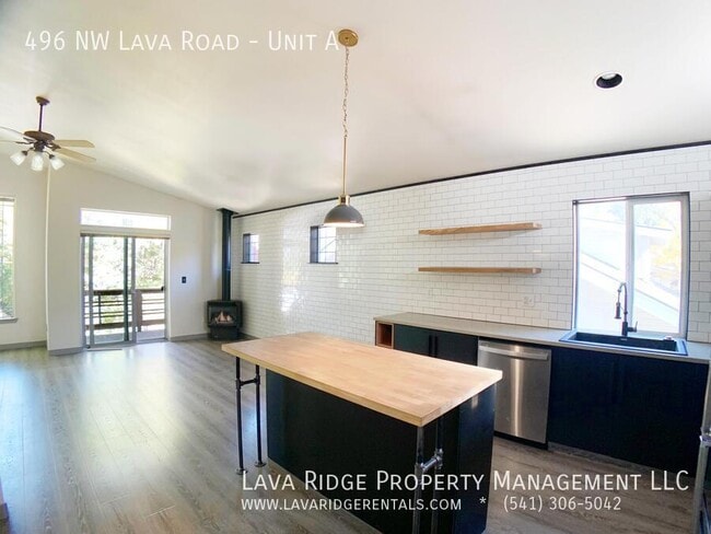 Photo - 496 NW Lava Rd Unidad A