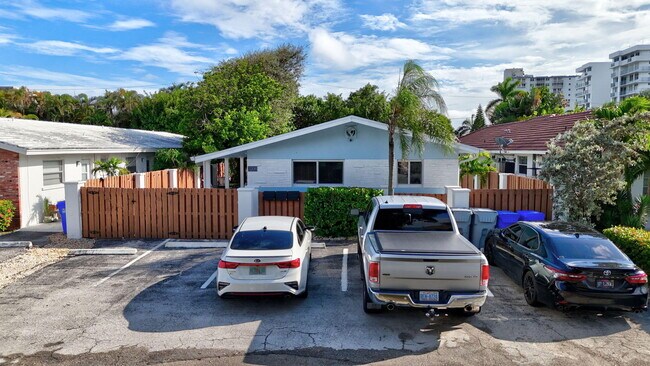 Photo - 3208 Marine Dr