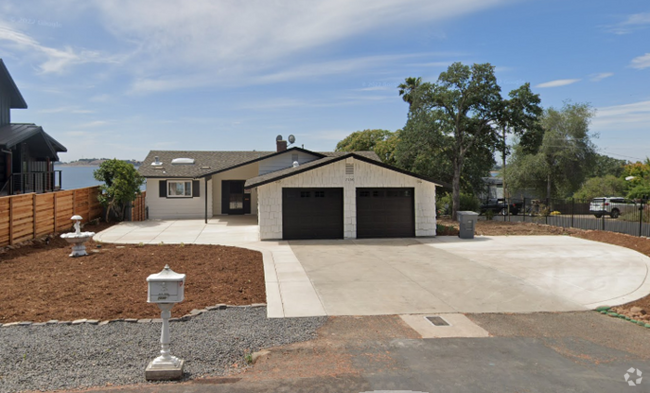 Building Photo - Beautiful Home in Granite Bay!