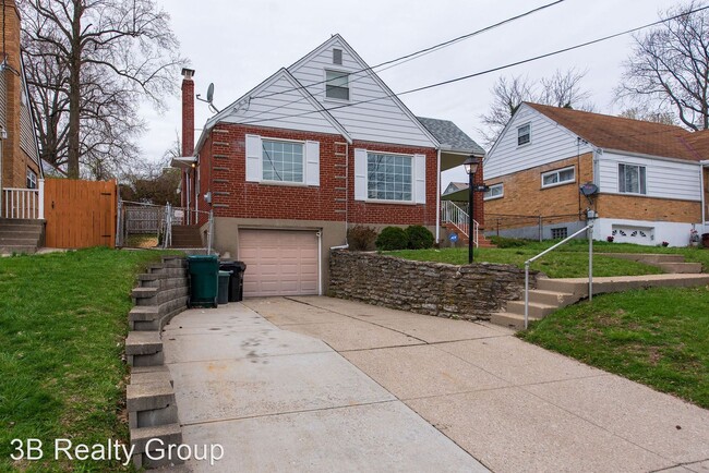 Photo - 4 br, 1 bath House - 1001 Covedale Ave.