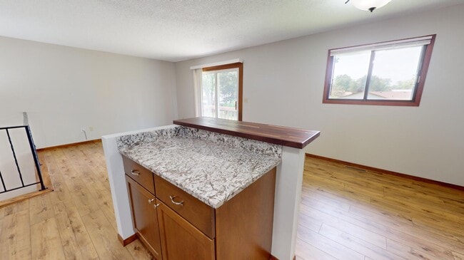 Photo - 2101 Bradley St