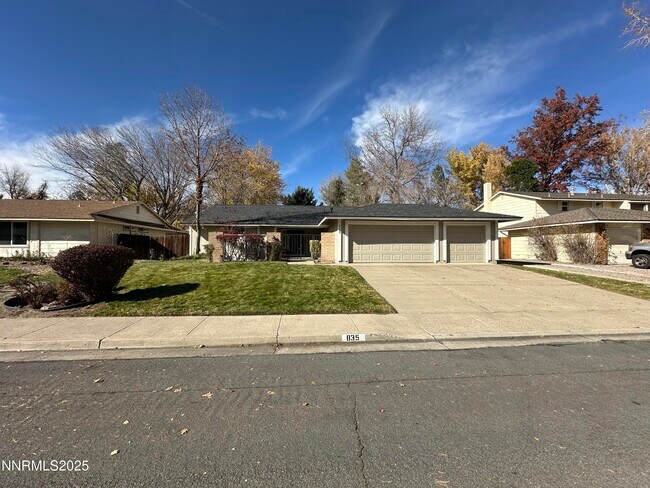 Photo - 835 Singingwood Dr Casa