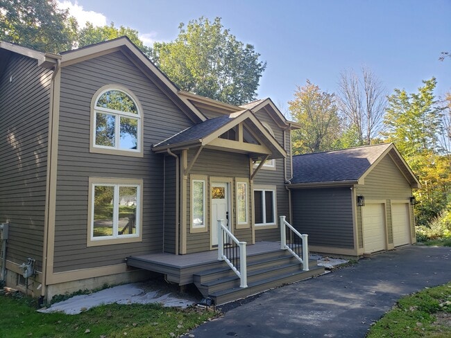 Building Photo - 4319 Kencrest Dr Rental