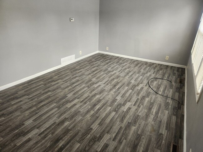 Building Photo - 246-250 Cedar Heights Rd. Circleville, Oh. 43113 Unit 246 Cedar Heights Rd.