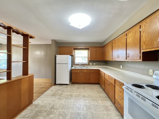 Photo - 290 Orchard Dr Unit 3