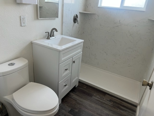 Photo - 215 Hemlock Ave